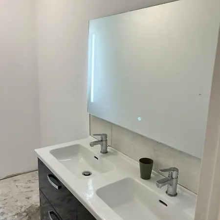 Apartment Jean Baert